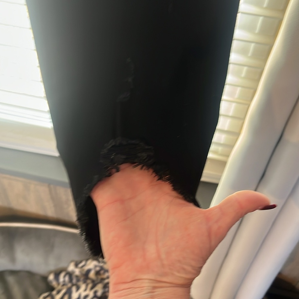 Kancan black capris - Picture 2 of 6